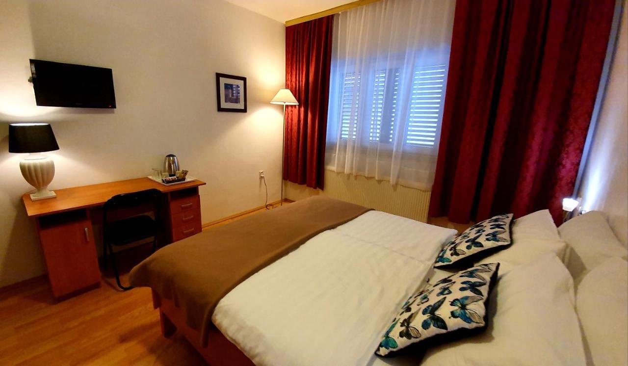 Hotel Adriasobe Vodice Exterior foto